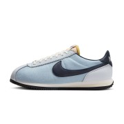 Nike Cortez Denim Blue HF0100-400 - Zeitlose Sneaker in Denim-Blau mit Marineblauen Akzenten