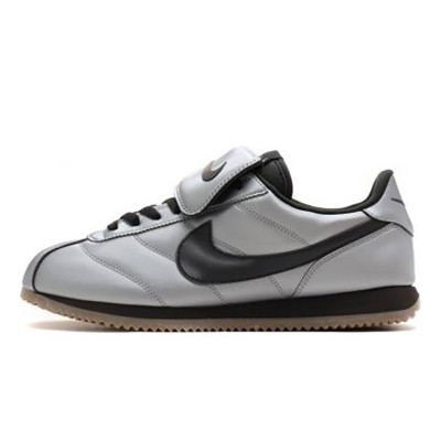 Nike Cortez Leather SE Metallic Cool Grey Black HQ3490-099 - Sleek Metallic Grey Sneakers with Classic Black Accents