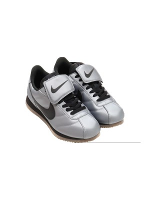 Nike Cortez Leather SE Metallic Cool Grey Black HQ3490-099 - Elegante Metallic-Graue Sneaker mit Klassischen Schwarzen Akzenten