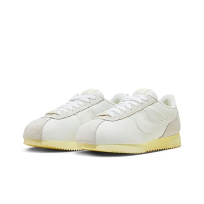 Nike Cortez Pale Yellow HF6410-118 - Timeless White Sneakers with Soft Yellow Accents for a Vintage Look