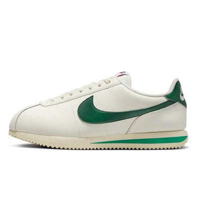 Nike Cortez Sail Gorge Green DN1791-101 - Klassische Weiße Sneaker mit Auffälligen Grünen Akzenten