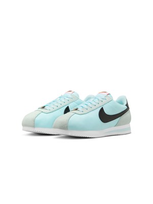 Nike Cortez Glacier Blue DZ2795-401 - Erfrischend Blaue Sneaker mit Klassischen Schwarzen Akzenten