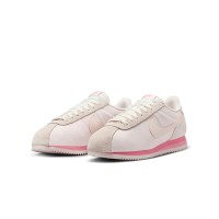 Nike Cortez Textile Light Soft Pink HF6410-666 - Zartrosa Sneaker mit Retro-Komfort