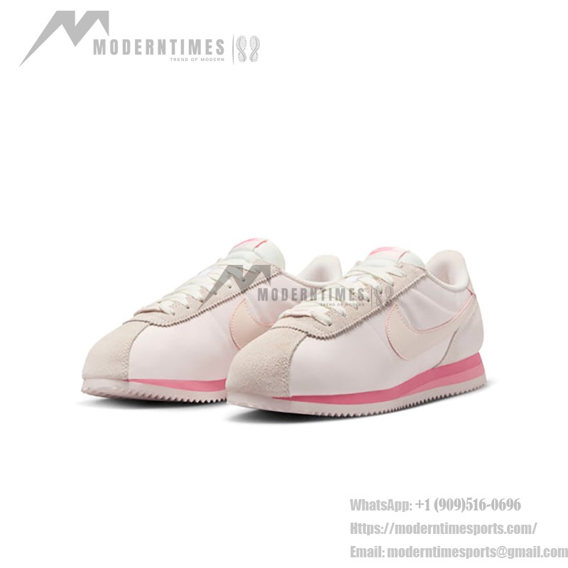 Nike Cortez Textile Light Soft Pink HF6410-666 - レトロインスパイアのピンクスニーカー