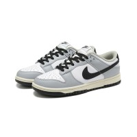 Nike Dunk Low WMNS “Light Smoke Grey” DD1503-117 | Classic Women’s Low-Top Sneaker in Light Grey, Perfect for Everyday Style