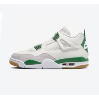 Nike SB x Air Jordan 4 "Pine Green" DR5415-103 - Limited Edition Skateboarding Collaboration