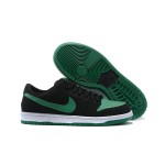 Nike SB Dunk Low BQ6817-005 - 편안함과 내구성을 제공하는 스타일리시한 가죽과 스웨이드 스케이트 신발