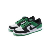 Nike SB Dunk Low “Classic Green” Skate Schuhe BQ6817-302 - Stilvolles Streetwear mit strapazierfähigem Komfort, ikonische grüne Farbgebung