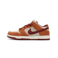 Nike SB Dunk Low Pro Dark Russet Cedar BQ6817-202 | Stylish Skate Shoes for Men | Comfortable & Durable Low-Top Sneakers for Skateboarding & Everyday Wear