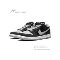 Nike SB Dunk Low Pro BQ6817-007 – Premium Skate Shoes | Leather & Suede Upper, Zoom Air Cushioning, Classic Streetwear Design
