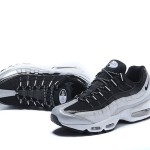 Nike Air Max 95 QS 814914-001 in Metallic Platinum and Black