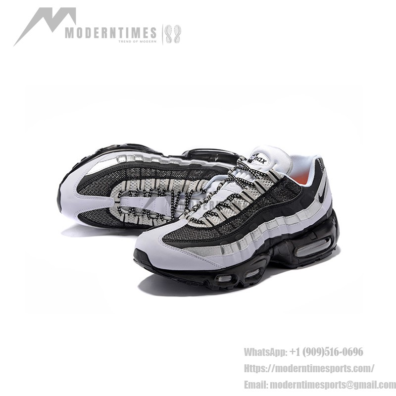 Nike Air Max 95 Essential 749766-005 블랙 & 울프 그레이 스니커즈 측면 보기