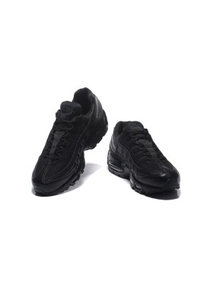 All-Black Trend: Nike Air Max 95 Triple Black 807443-001 Classic Sneakers - Perfect Fusion of Style and Comfort