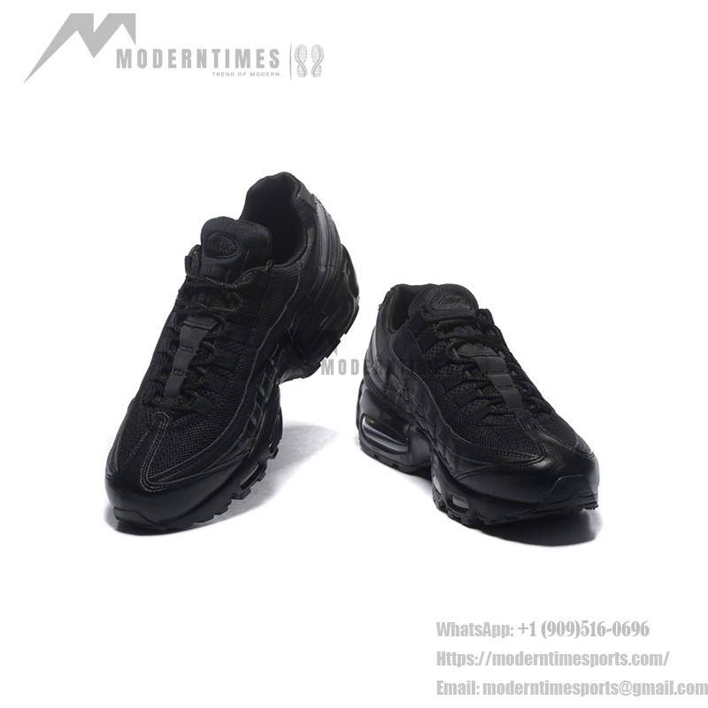 Nike Air Max 95 Triple Black 807443-001 Vollschwarze klassische Sneaker