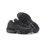 Nike Air Max 95 Essential 807443-001 in Schwarz