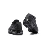 Nike Air Max 95 Essential 807443-001 in Schwarz