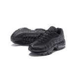 Nike Air Max 95 Essential 807443-001 in Schwarz