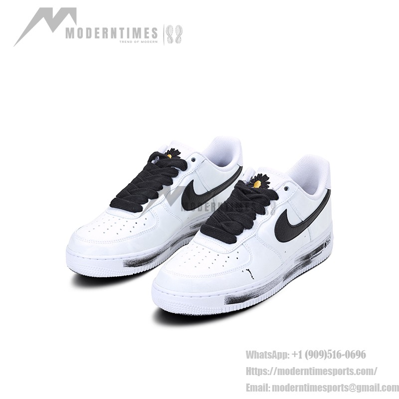 PEACEMINUSONE x Nike Air Force 1 Low 'Para-Noise' DD3223-100 - White Leather Sneakers with Graffiti Design