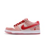 StrangeLove x Nike SB Dunk Low "Valentine's Day" CT2552-800 - Limited Edition Skate Shoe with Pink Suede and Heart Embroidery