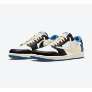 独占発売：Travis Scott x Fragment x Air Jordan 1 Low OG DM7866-140 - トリプルコラボ限定版スニーカー