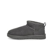 UGG Classic Ultra Mini Grau 1116109 - Gemütliche Schaffellstiefel für den täglichen Komfort