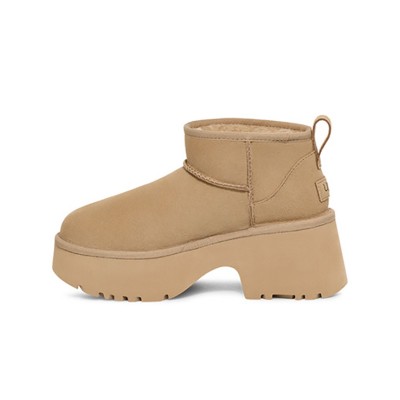 UGG Classic Ultra Mini New Heights 1158311 - Trendy Sheepskin Boots with Elevated Platform Sole