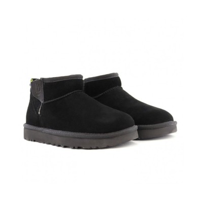 UGG Classic Ultra Mini Zip Boot Black 1143984 - Stylish and Warm Waterproof Winter Boots