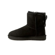 UGG Damen Mini Bailey Bow II Stiefel Schwarz 1016501 - Stilvolle und gemütliche Mini-Winterstiefel mit Schleifen-Detail