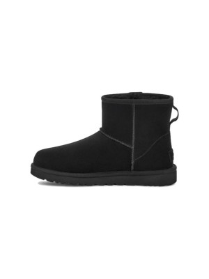 UGG ウィメンズ クラシック ミニ ベイリー ジップ ブーツ ブラック 1151230 - 快適でスタイリッシュな冬用ブーツ