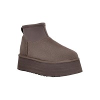 UGG ウィメンズ クラシック ミニ ディッパー サンダークラウド 1168170-THND - 防水仕様の快適でスタイリッシュなプラットフォームブーツ