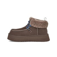 UGG 여성용 펀카라 캐빈 커프 부츠 브라운 1143954 - 최상의 편안함을 위한 따뜻한 양털 안감 스웨이드 부츠