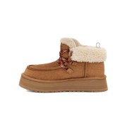 UGG レディース ファンカーラ キャビン カフ ブーツ チェスナット 1143954 - シープスキン裏地付き快適なスエードブーツ