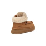 UGG レディース ファンカーラ キャビン カフ ブーツ チェスナット 1143954 - シープスキン裏地付き快適なスエードブーツ