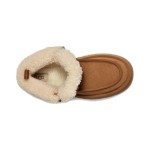 UGG レディース ファンカーラ キャビン カフ ブーツ チェスナット 1143954 - シープスキン裏地付き快適なスエードブーツ