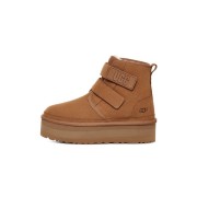 UGG ニューメル プラットフォーム チャッカ チェスナット 1130554 - スタイリッシュで快適なシープスキンブーツ