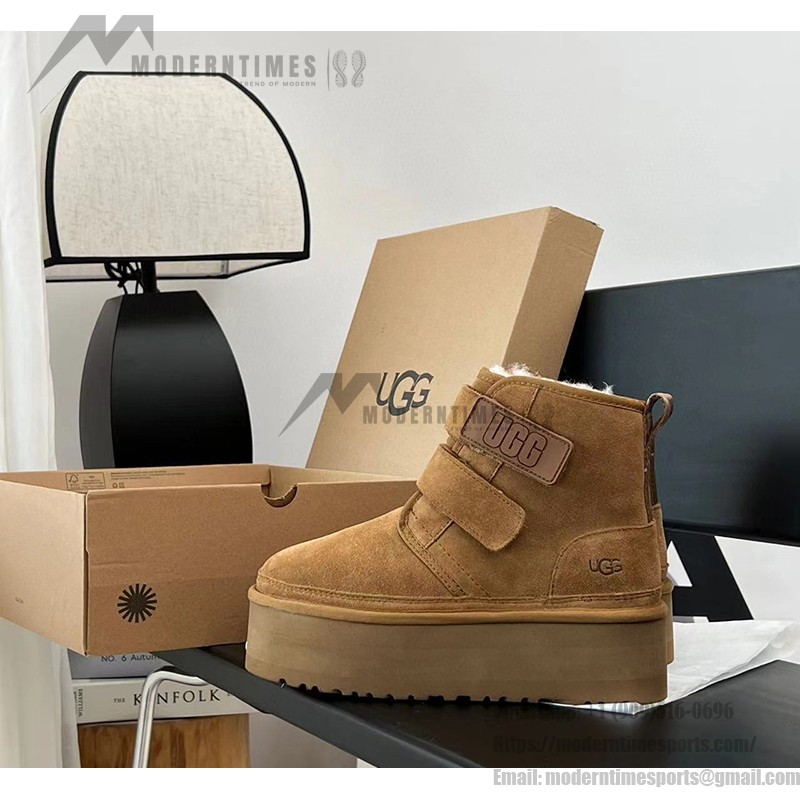 UGG ニューメル プラットフォーム チャッカ チェスナット 1130554 ブーツ - シープスキン裏地のスエードとプラットフォームソール