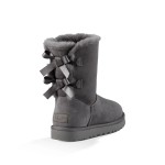 UGG 여성용 Bailey Bow II 부츠 그레이 1016225 - 양가죽 안감 및 리본 디테일이 있는 스웨이드 부츠