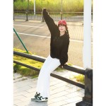 에어 조던 1 하이 OG 프로 그린 남성화 - 블랙, 화이트, 그린 색상의 측면 뷰