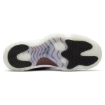 Air Jordan 11 Retro '72-10' 378037-002 Schwarze Ledersneaker mit Rotem Jumpman-Logo und Transparenter Außensohle