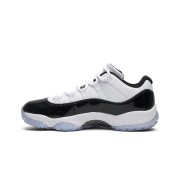 Air Jordan 11 Low ‘Concord’ 528895-145 - Weiße und Schwarze Sneaker mit Lackleder & Eisblauer Außensohle