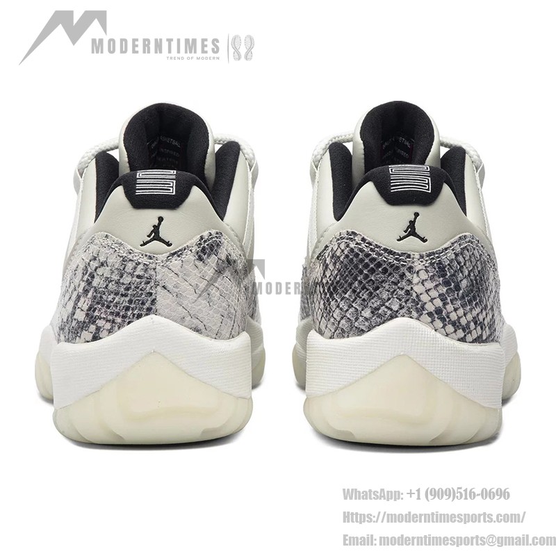 프리미엄 스네이크스킨 디테일이 돋보이는 Air Jordan 11 Low Light Bone Snakeskin CD6846-002