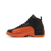 Air Jordan 12 Retro "Schwarz/Orange" FD9101-081 - Markante schwarze Sneaker mit auffälligen orangenen Akzenten und Premium-Leder