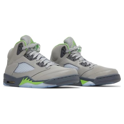 Air Jordan 5 Retro DM9014-003 - Grey Leather Sneakers with Green Accents & Reflective Tongue