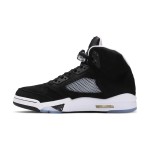 Air Jordan 5 Retro CT4838-011 - Reflective Tongue & White Midsole for Ultimate Comfort