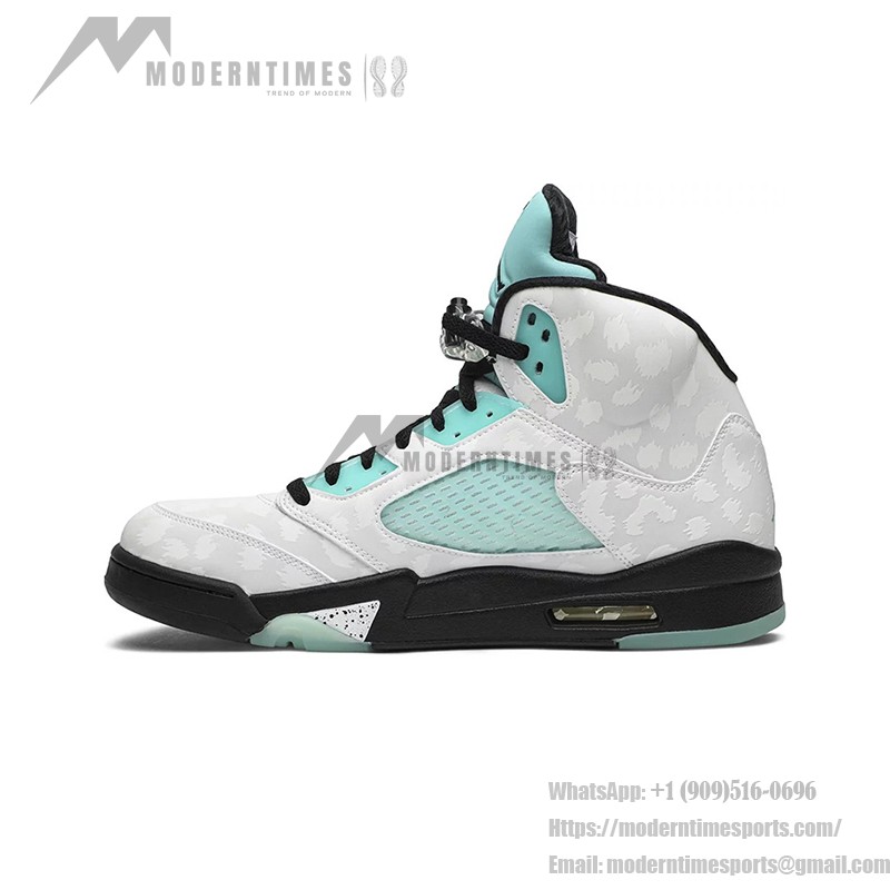 Air Jordan 5 Retro CN2932-100 화이트 가죽 스니커즈, 민트 그린 포인트와 반사 혀 포함