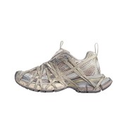 Balenciaga Runner Kith Four.Color 7.0 734734 W3XL4 9191 - Mutiges Riemendesign mit Mehrschichtigen Beigetönen für einen Futuristischen Look