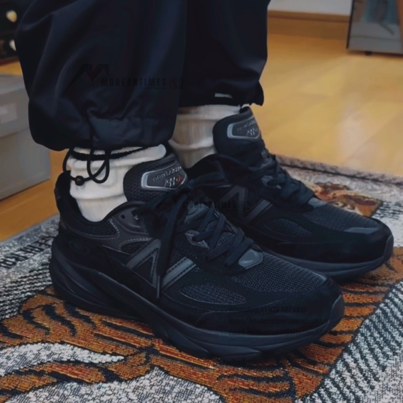 New Balance 990V6 U990BB6 Black Black unisex sneakers with FuelCell cushioning