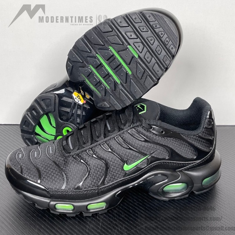 Nike Air Max Plus DM0032-024 Black Green Strike TN sneakers for neon techwear streetwear outfits