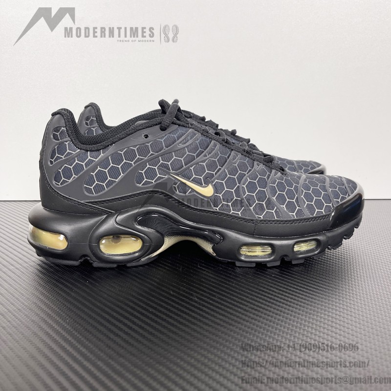 Nike Air Max Plus Black Honey IQ0287-010 TN sneakers with honeycomb pattern upper