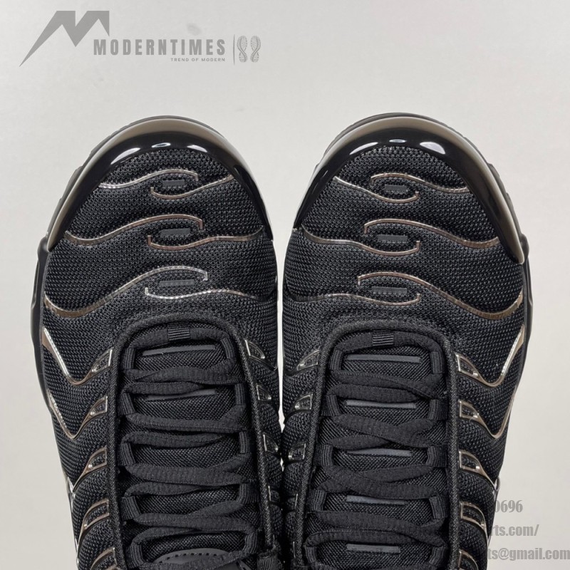 Nike Air Max Plus HJ9743-001 Black Metallic Silver TN sneakers for dark techwear outfits